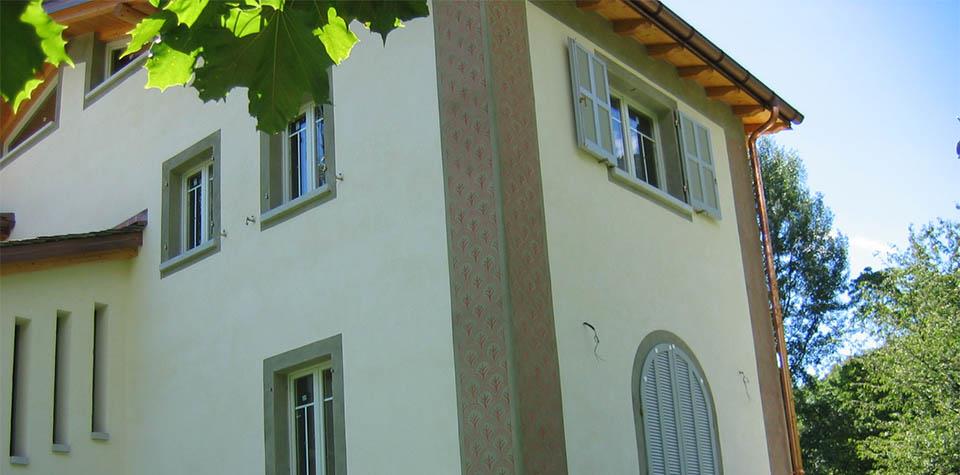 Villa  Bonomo Sondrio – nuovi angolari a graffito bicromo